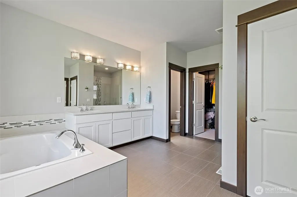 17617 3rd Avenue SE Bothell WA 98012