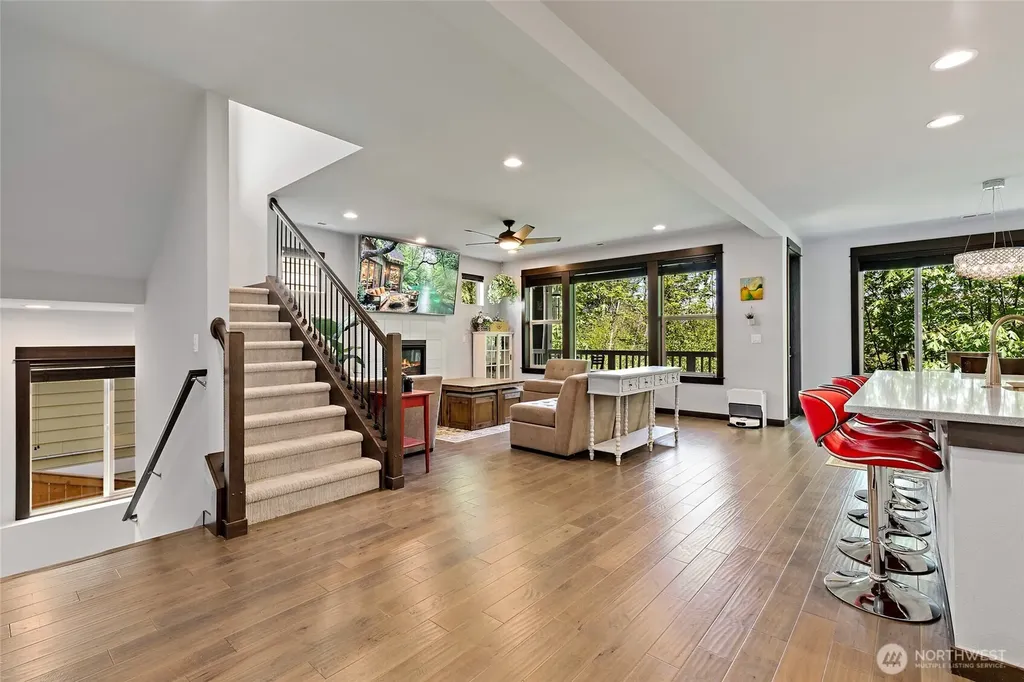 17617 3rd Avenue SE Bothell WA 98012