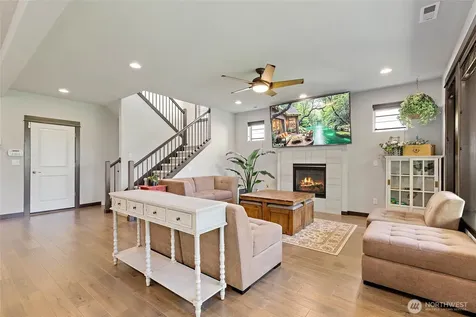 17617 3rd Avenue SE Bothell WA 98012