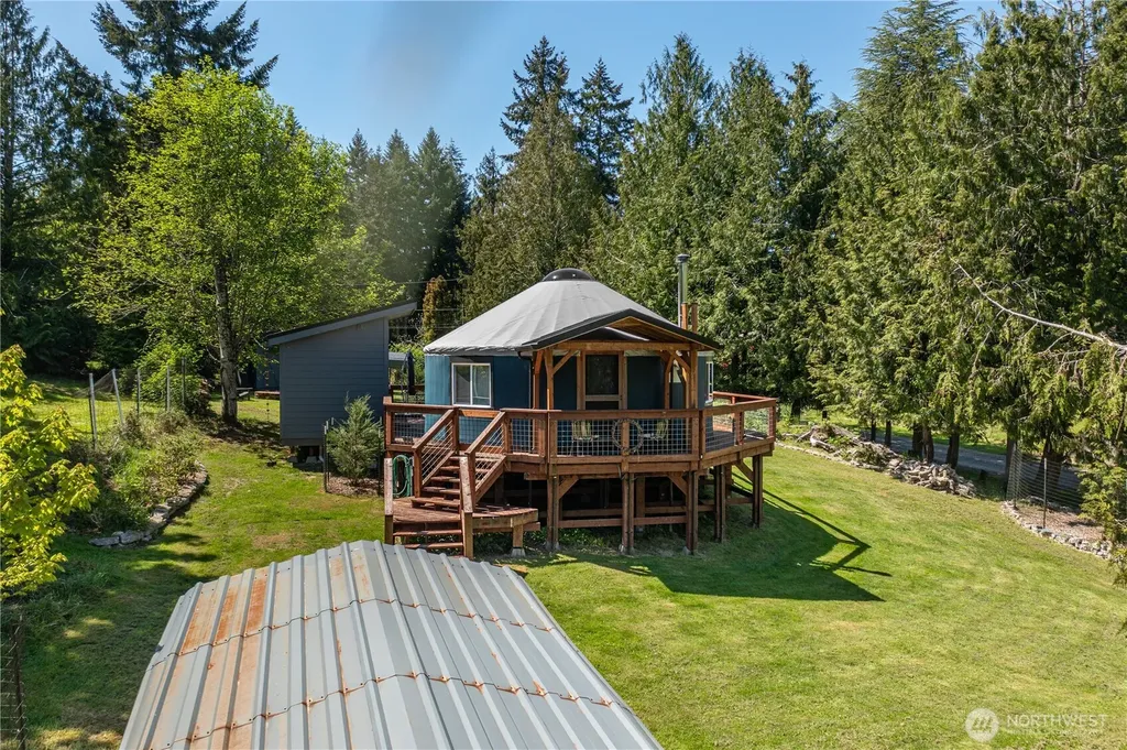 22418 Maple Drive NW Lakebay WA 98349