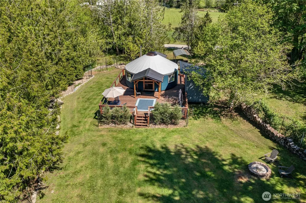 22418 Maple Drive NW Lakebay WA 98349