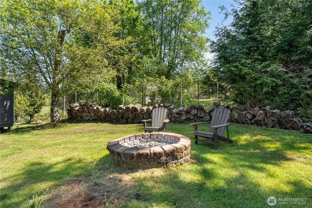 22418 Maple Drive NW Lakebay WA 98349