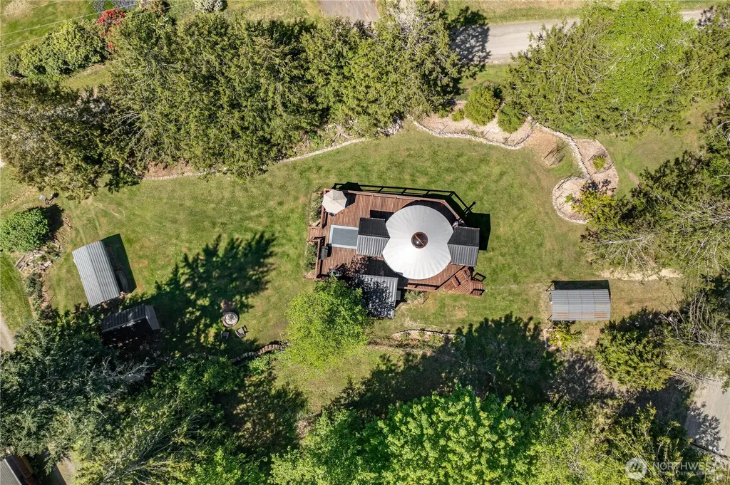 22418 Maple Drive NW Lakebay WA 98349