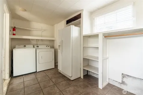 400 Cedar Avenue S Renton WA 98057