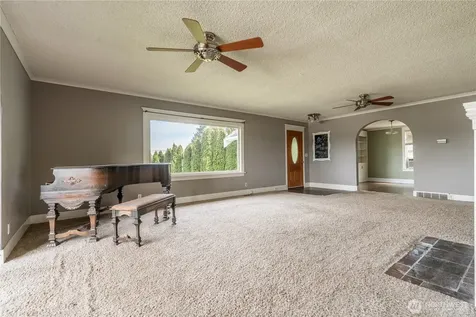 400 Cedar Avenue S Renton WA 98057