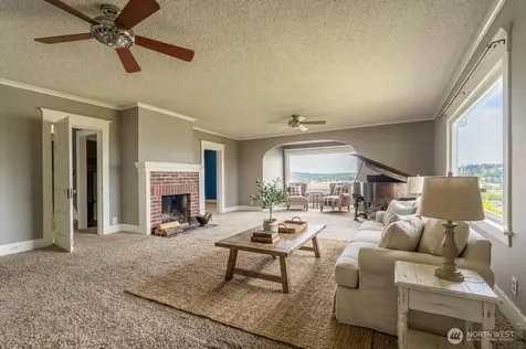 400 Cedar Avenue S Renton WA 98057