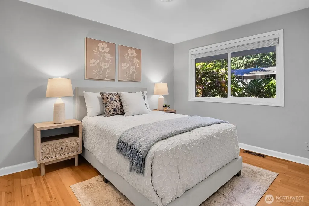 12117 NE 143rd Place Kirkland WA 98034
