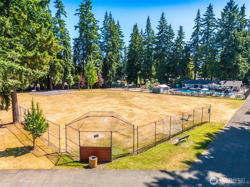12117 NE 143rd Place Kirkland WA 98034