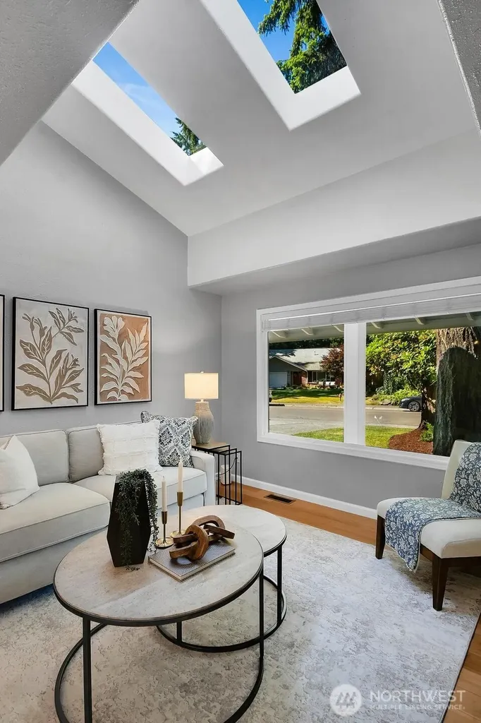 12117 NE 143rd Place Kirkland WA 98034