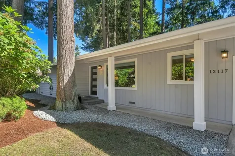 12117 NE 143rd Place Kirkland WA 98034