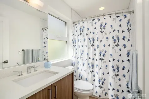 170 107th Court SE Bellevue WA 98004