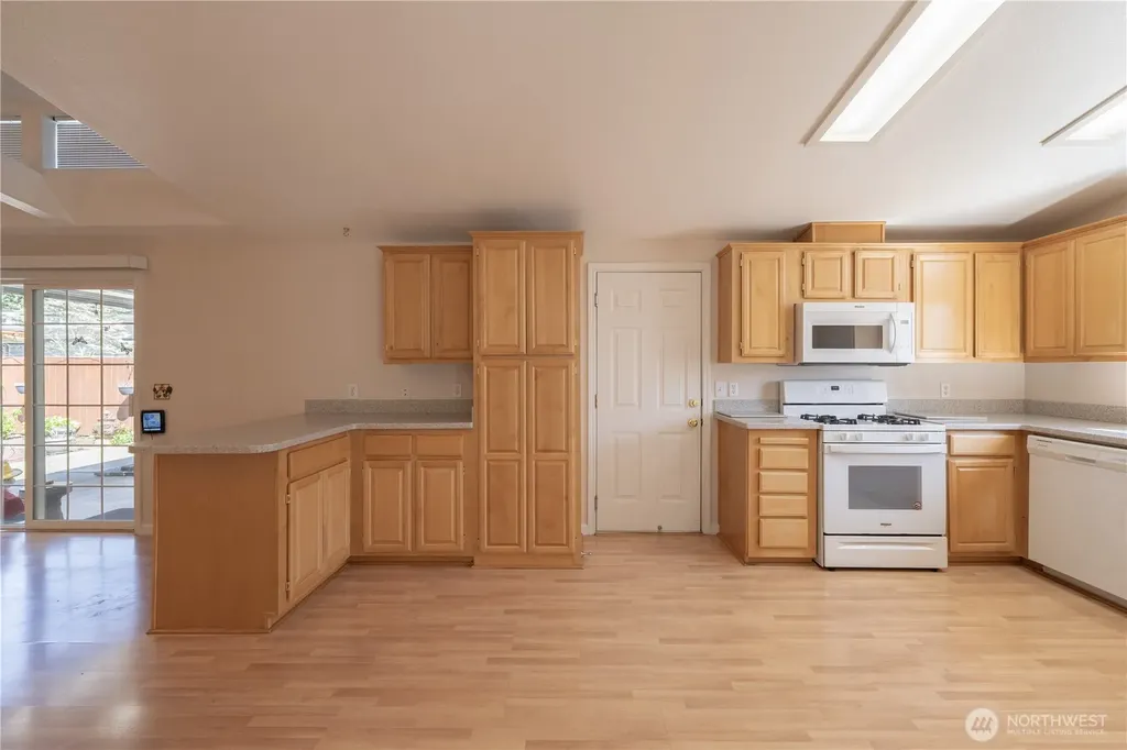 22310 SE 243rd Street Maple Valley WA 98038