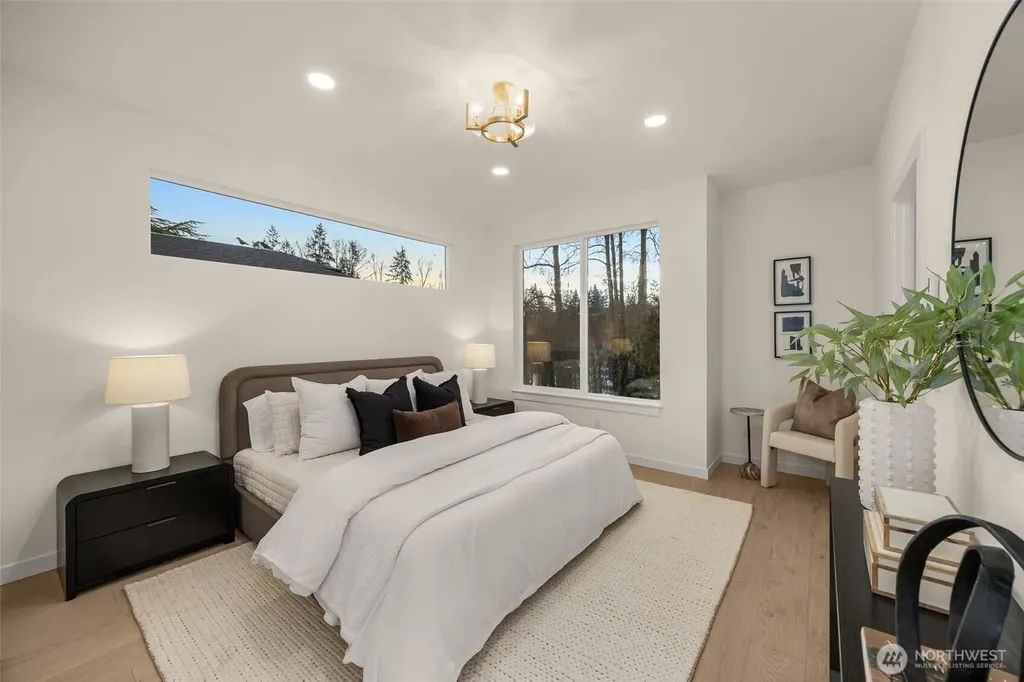 8403 NE 137th Street Kirkland WA 98034