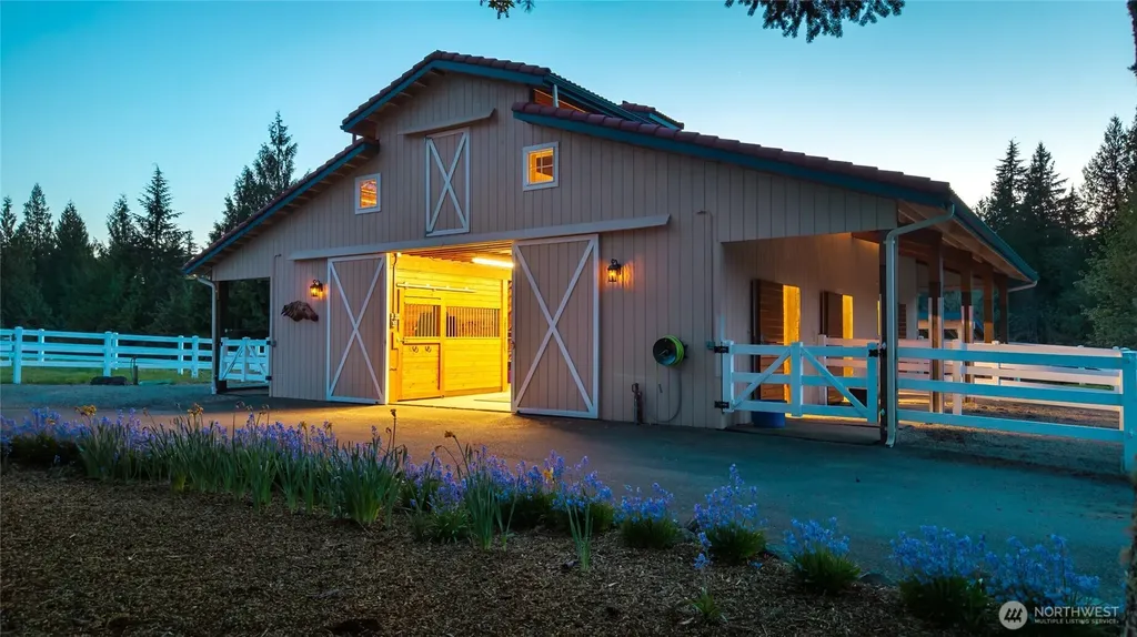 29016 SE 45th Street Fall City WA 98024