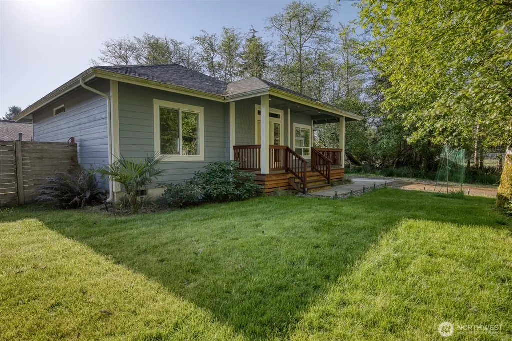 208 Fisher Avenue NE Ocean Shores WA 98569