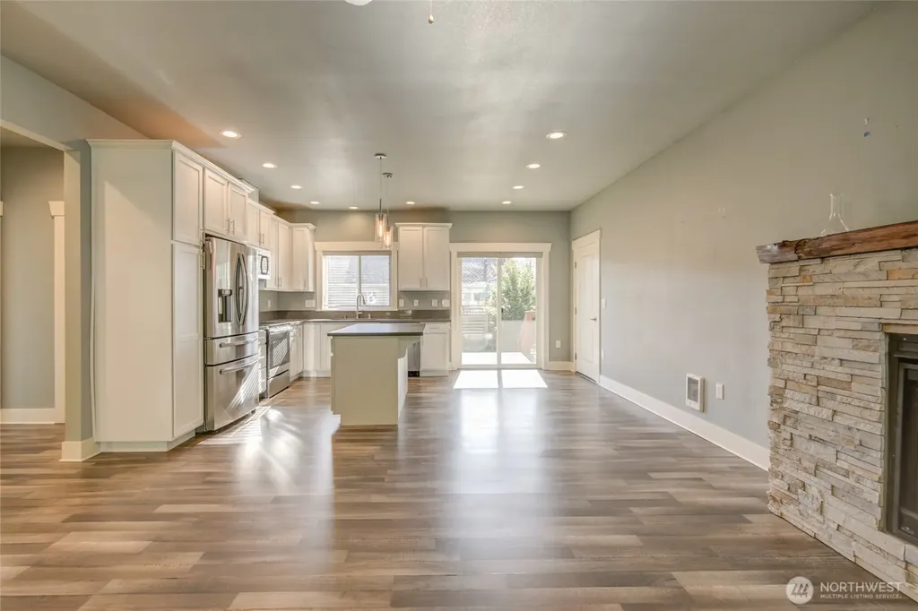 208 Fisher Avenue NE Ocean Shores WA 98569