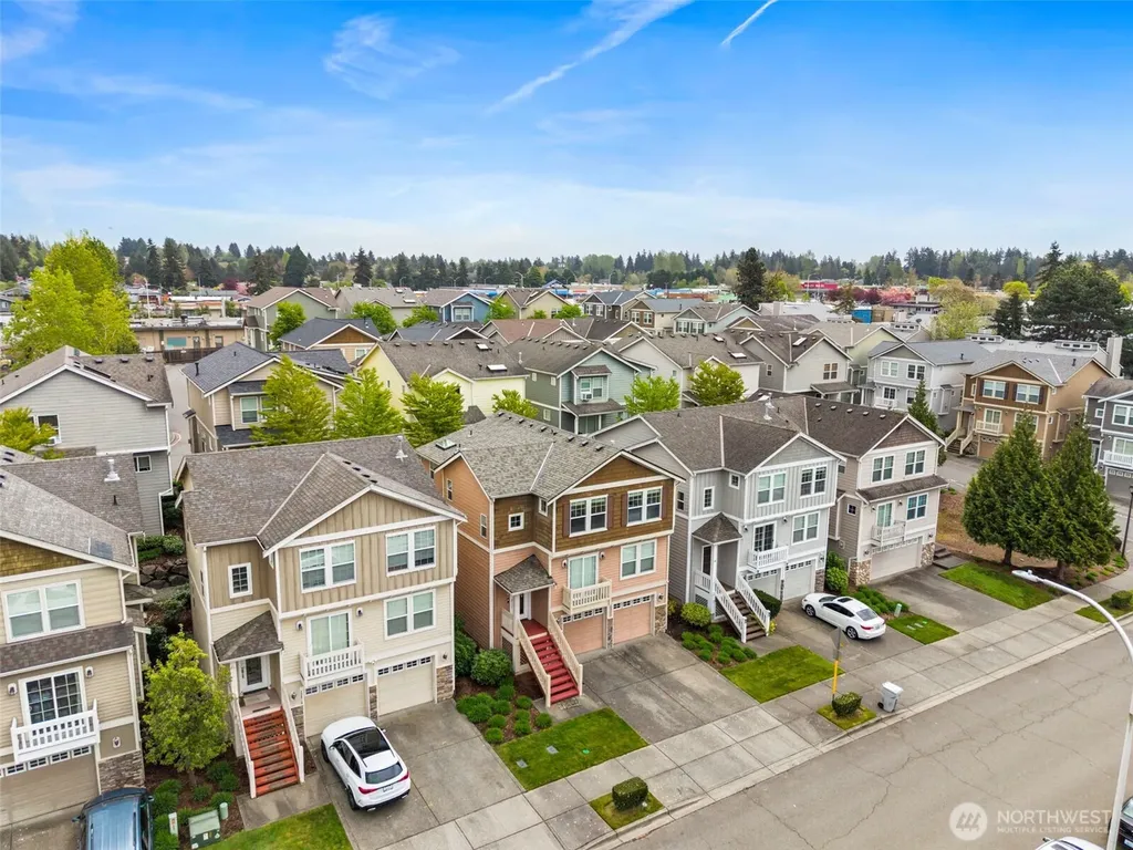 23620 102nd Avenue SE Kent WA 98031