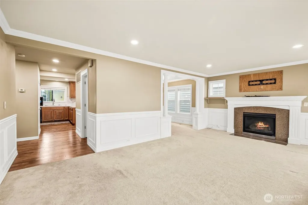 23620 102nd Avenue SE Kent WA 98031