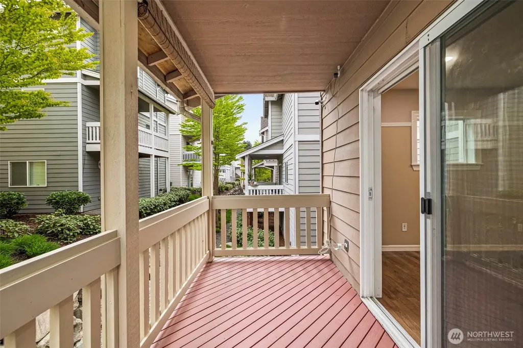 23620 102nd Avenue SE Kent WA 98031