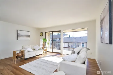 13229 Linden Avenue N Seattle WA 98133