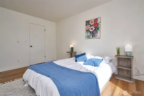 13229 Linden Avenue N Seattle WA 98133