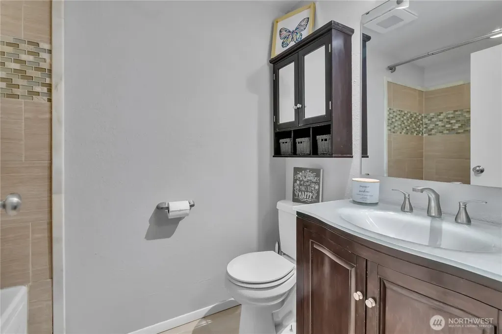 13033 31st Ave NE Seattle WA 98125