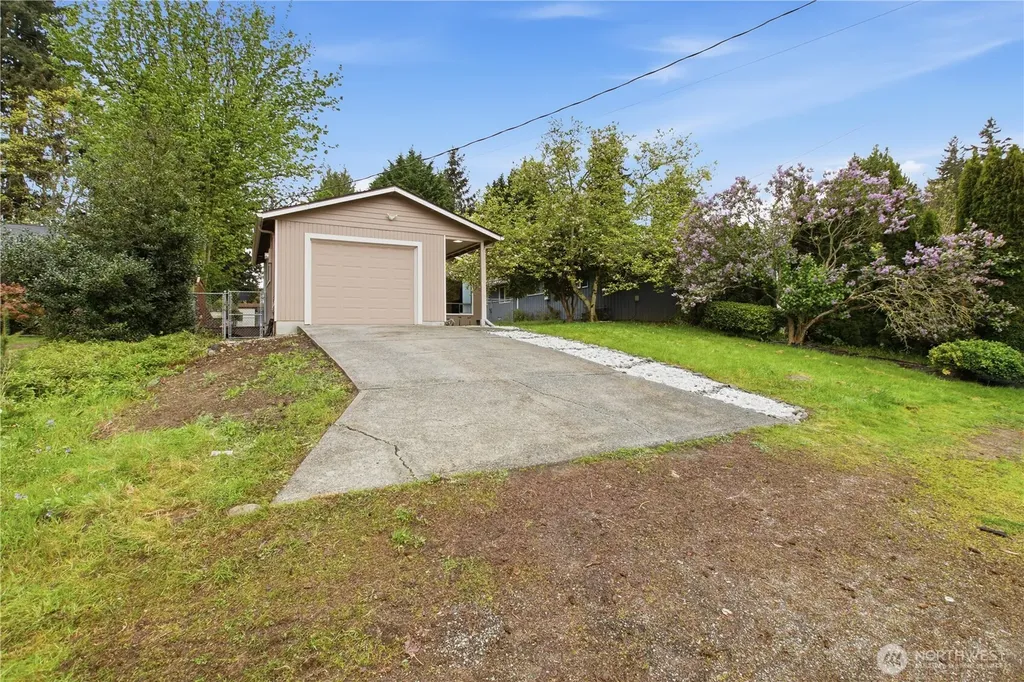 13033 31st Ave NE Seattle WA 98125