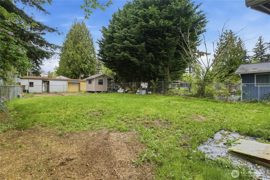 13033 31st Ave NE Seattle WA 98125