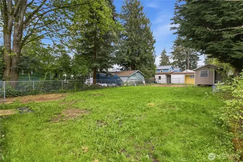 13033 31st Ave NE Seattle WA 98125
