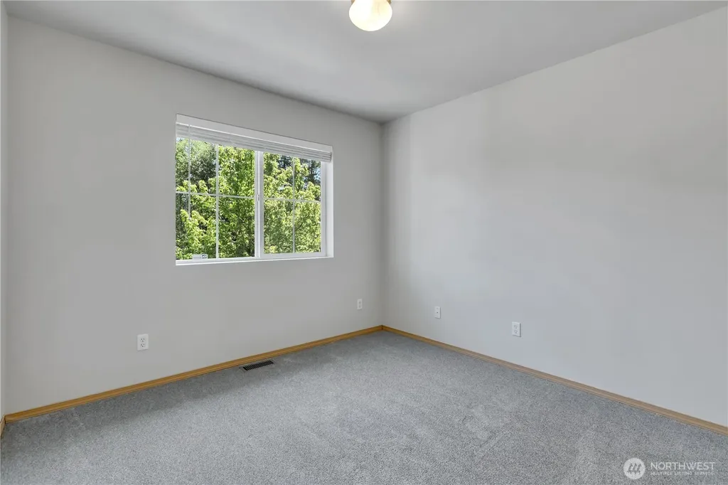 19124 97 Avenue Ct E Puyallup WA 98375