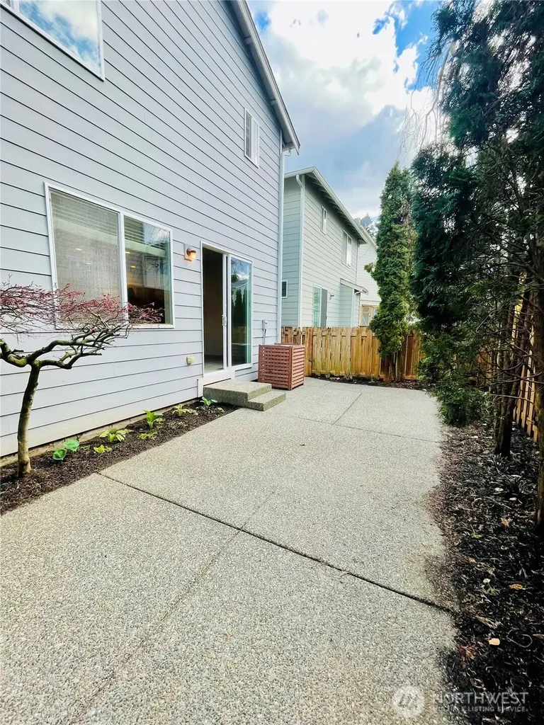 19124 97 Avenue Ct E Puyallup WA 98375