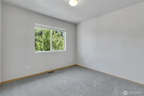 19124 97 Avenue Ct E Puyallup WA 98375