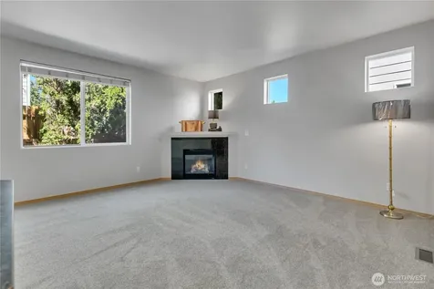 19124 97 Avenue Ct E Puyallup WA 98375