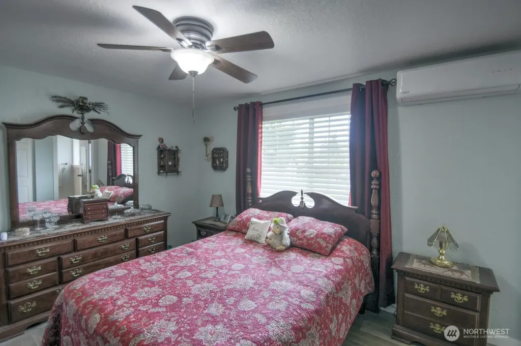 231 Maple Napavine WA 98565