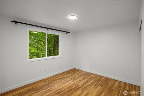 15718 126th Place NE Woodinville WA 98072