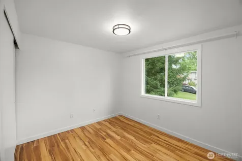 15718 126th Place NE Woodinville WA 98072