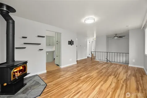 15718 126th Place NE Woodinville WA 98072