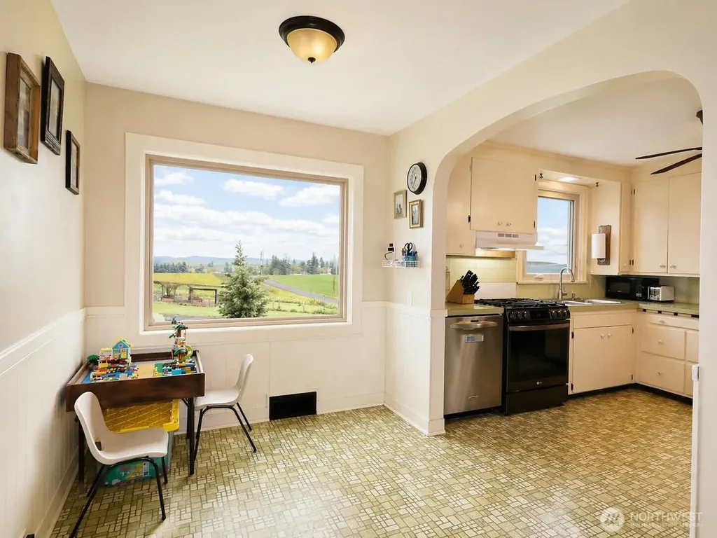 39919 S Farmington Road Latah WA 99018