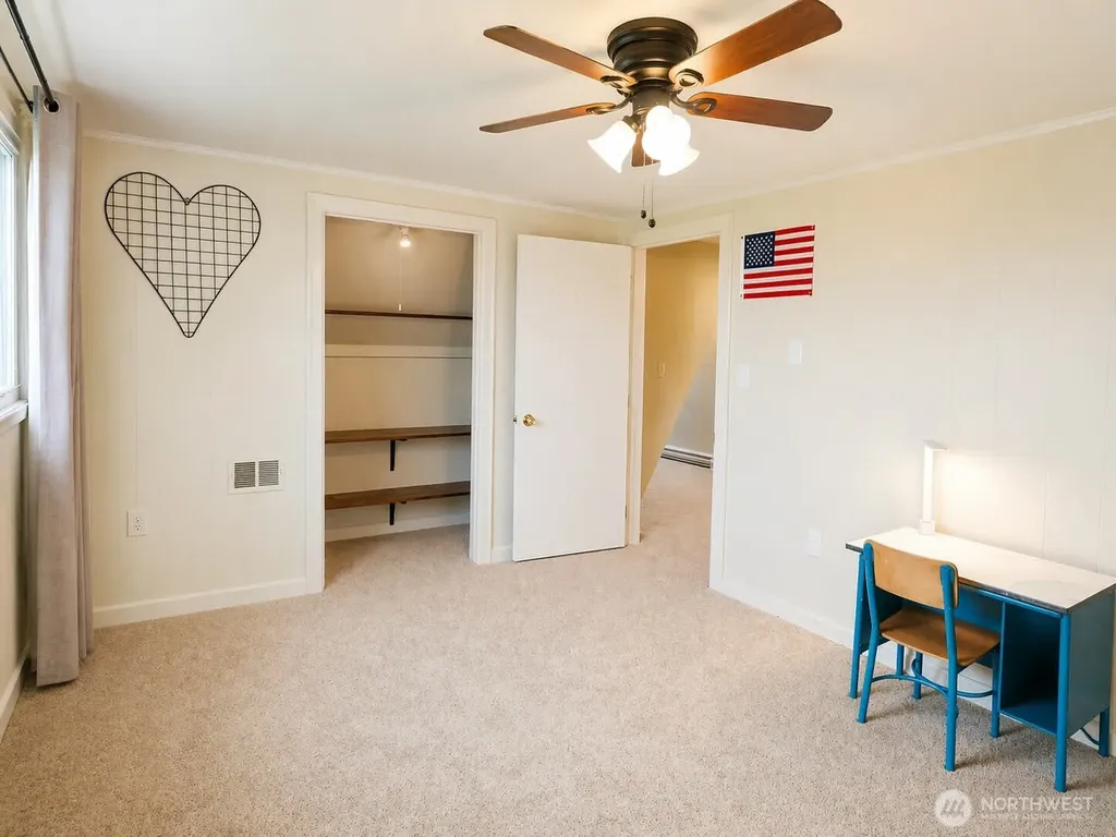 39919 S Farmington Road Latah WA 99018