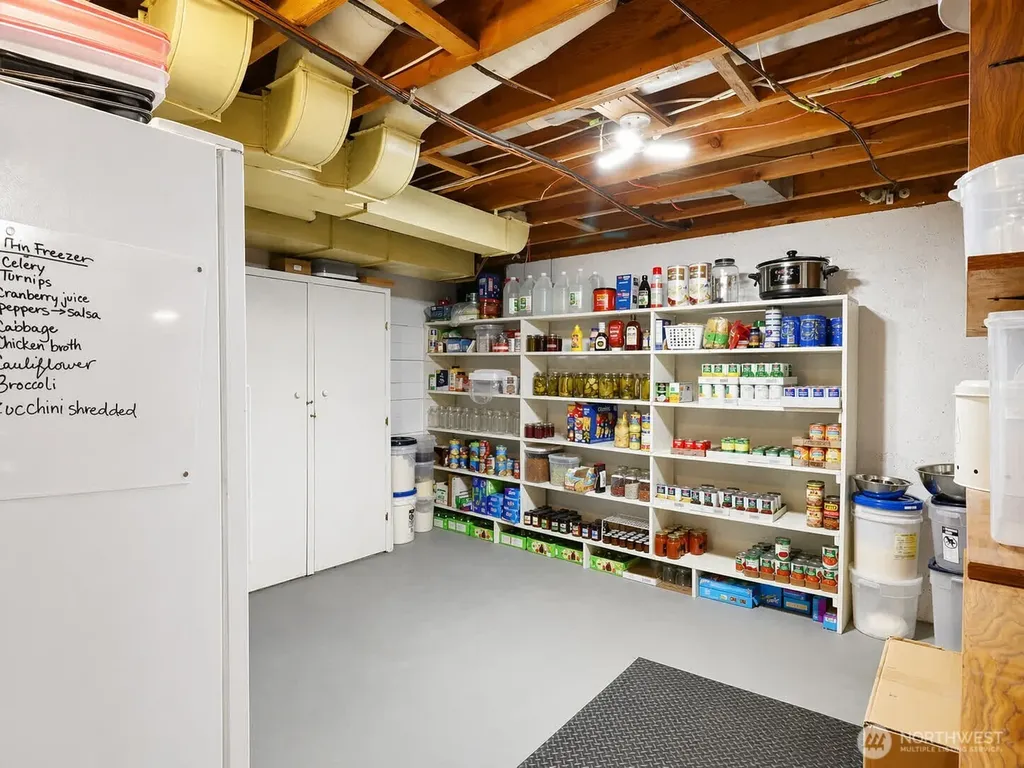 39919 S Farmington Road Latah WA 99018