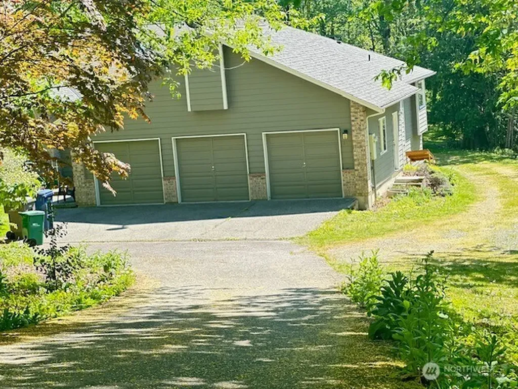 32021 SE 291 Street Ravensdale WA 98051