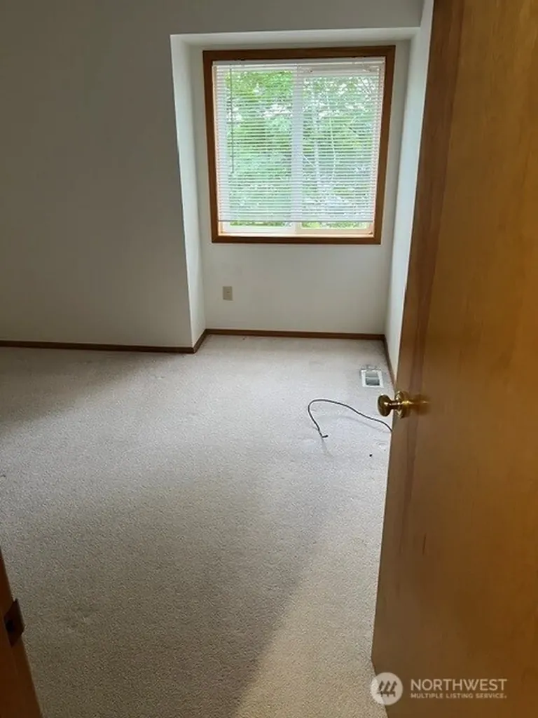 32021 SE 291 Street Ravensdale WA 98051