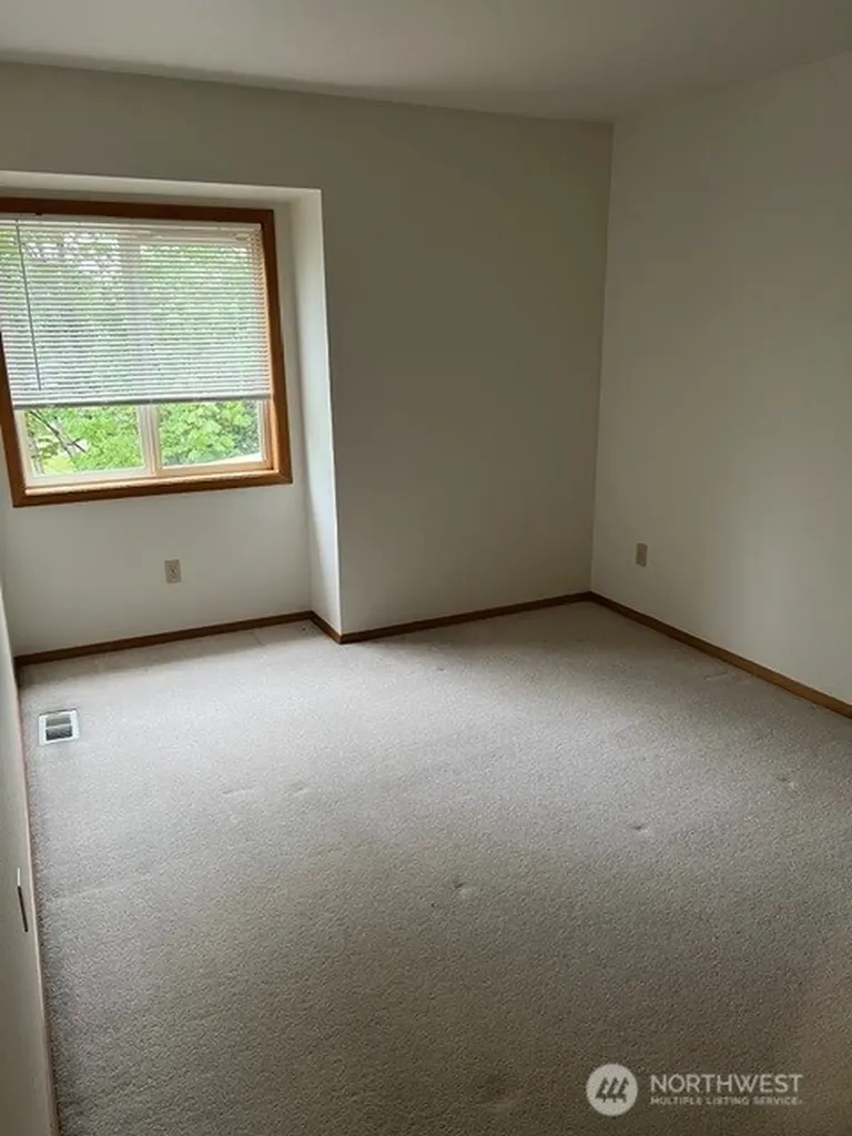 32021 SE 291 Street Ravensdale WA 98051
