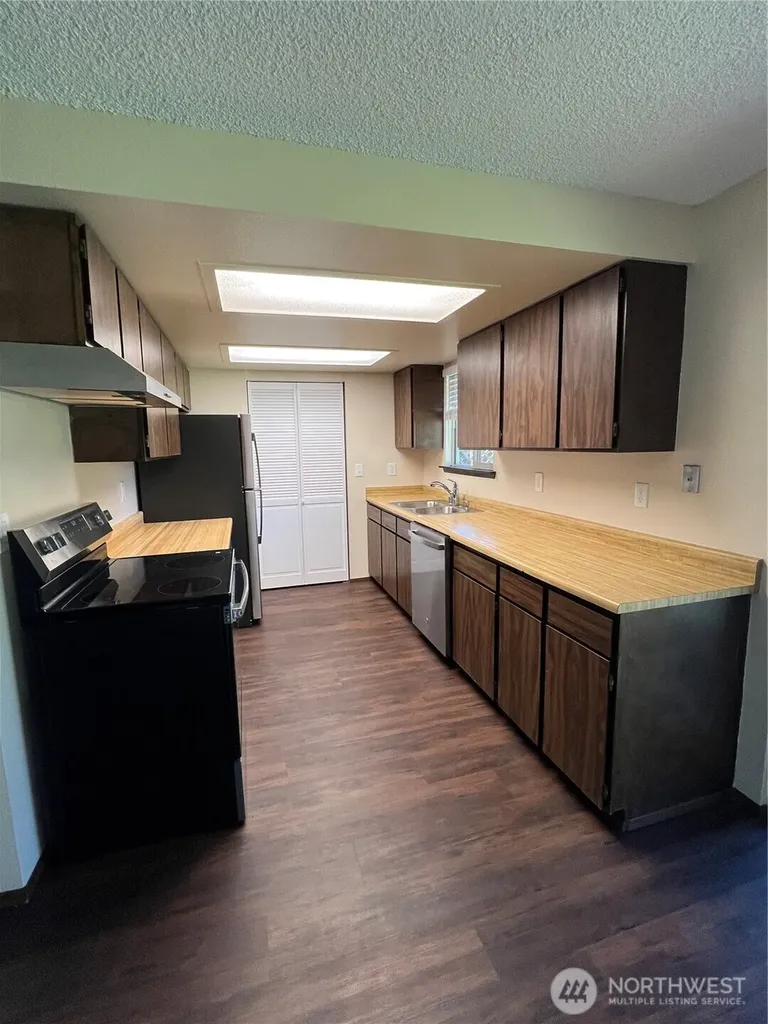1521 151st Street Ct S Spanaway WA 98387