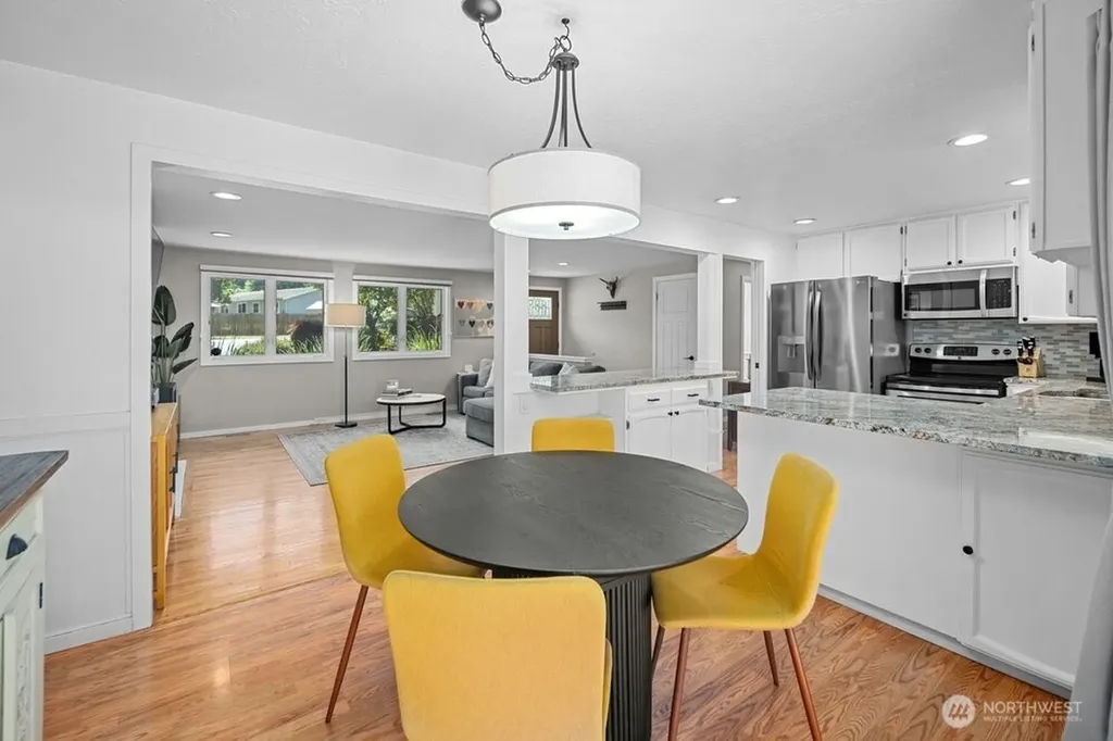 12610 SE 73rd Place Newcastle WA 98056