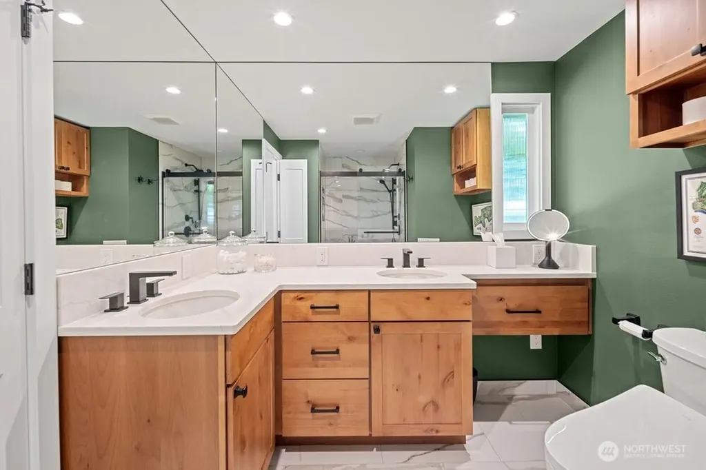 12610 SE 73rd Place Newcastle WA 98056