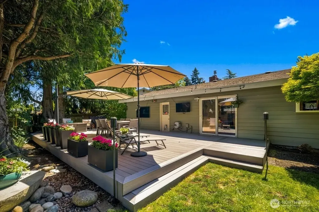 12610 SE 73rd Place Newcastle WA 98056