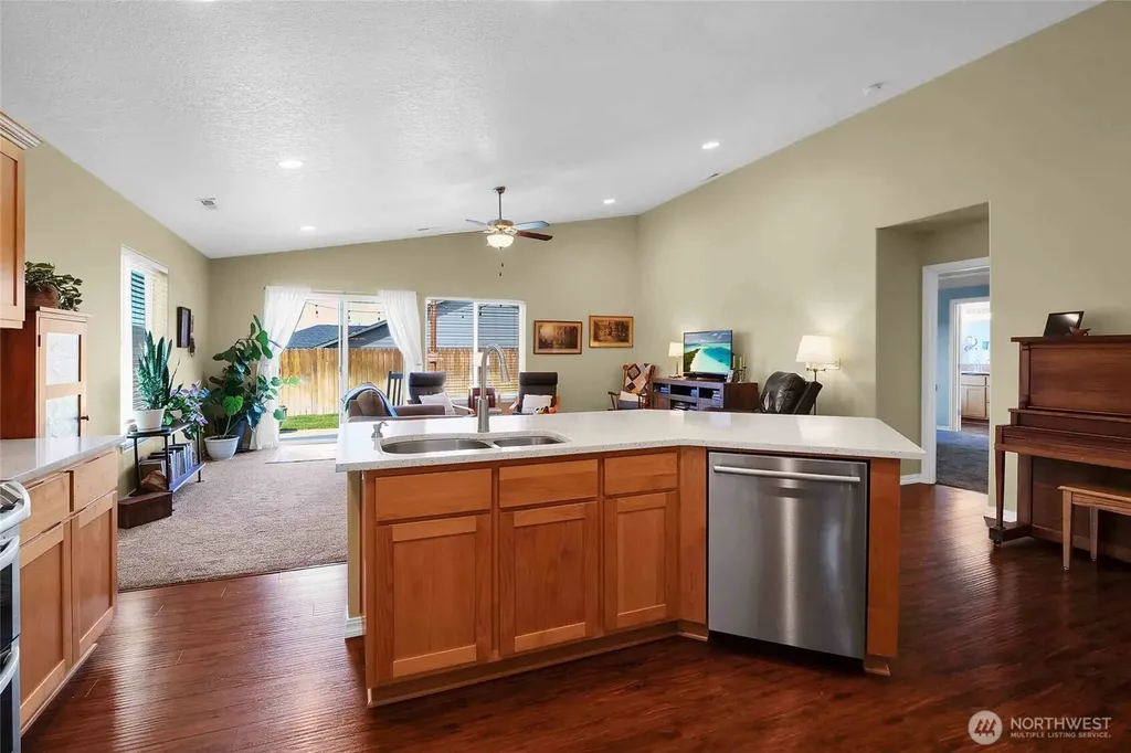 811 7th Avenue NE Ephrata WA 98823