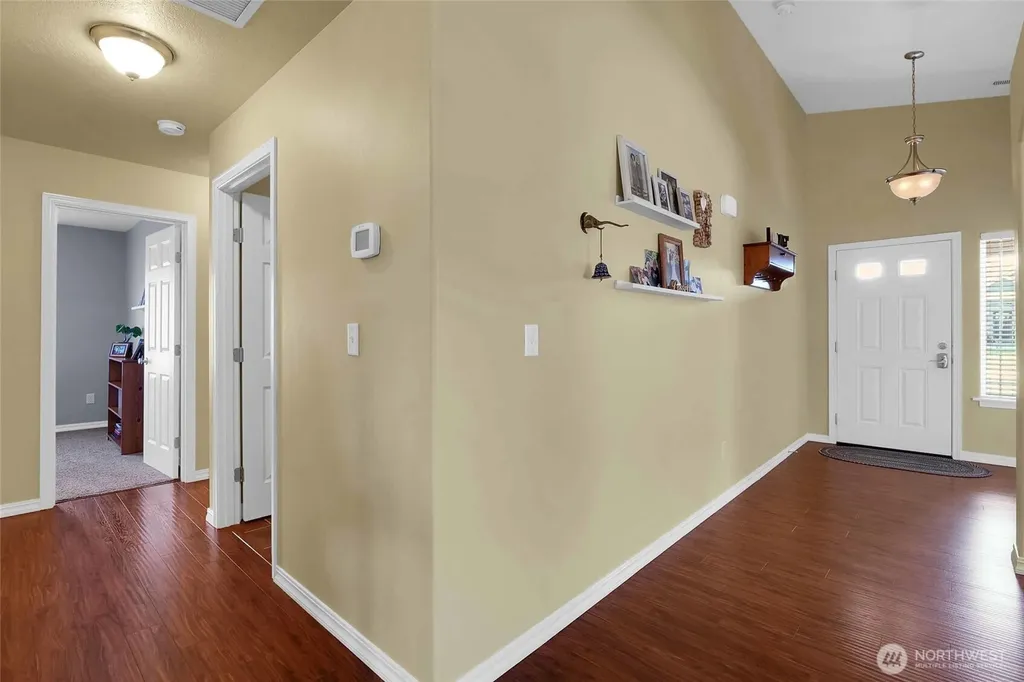 811 7th Avenue NE Ephrata WA 98823