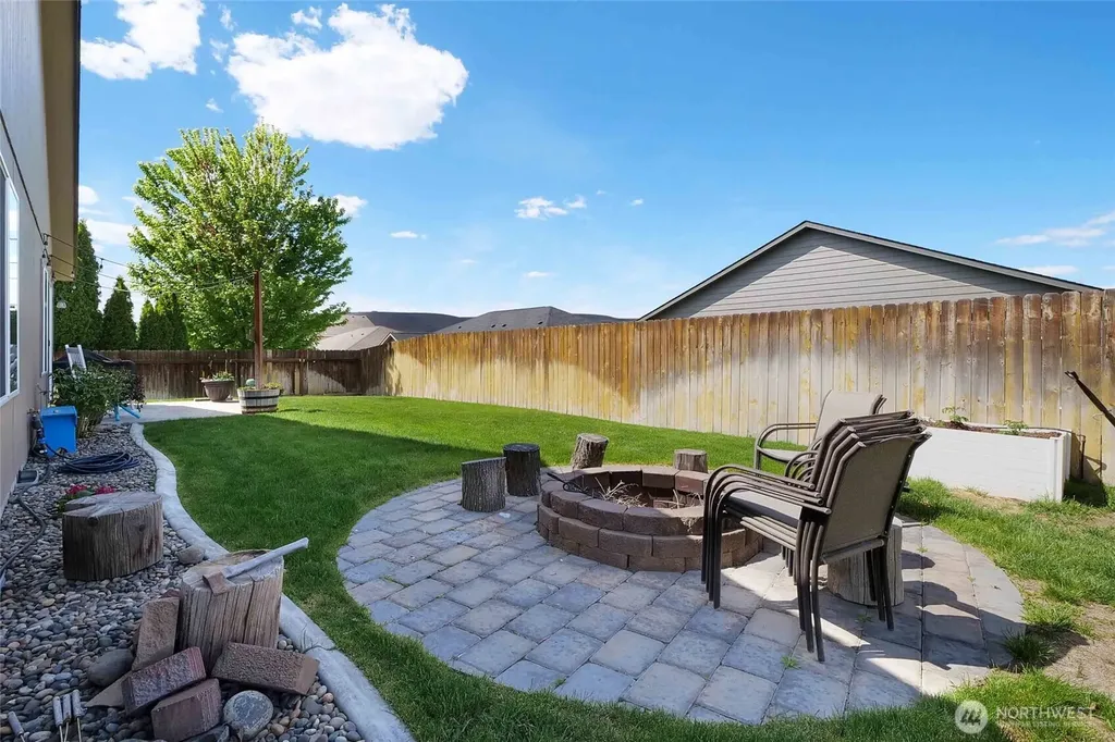 811 7th Avenue NE Ephrata WA 98823